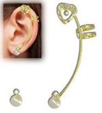 Brinco EAR CUFF folheado a ouro c/ pedras de strass e pérola
